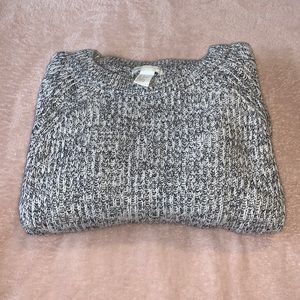 H&M Cable Knit Sweater🪷